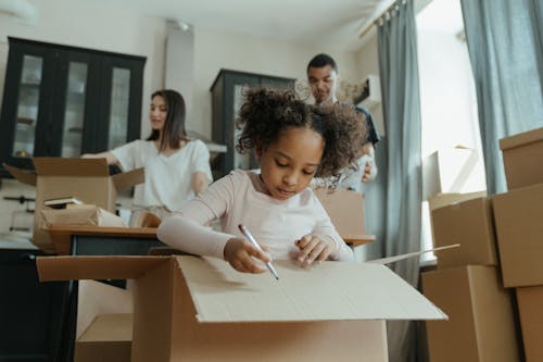 aile, apartman, beraber içeren Ücretsiz stok fotoğraf