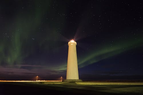 Kostnadsfri bild av byggnad, fyr, klar himmel