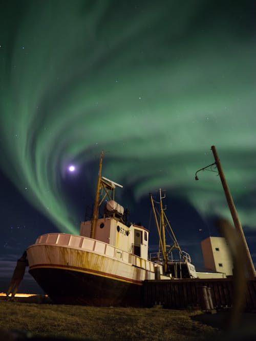 Bezpłatne Darmowe zdjęcie z galerii z astronomia, łódź, nocne niebo Zdjęcie z galerii