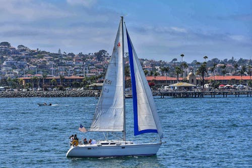 Immagine gratuita di acqua, barca a vela, navigando