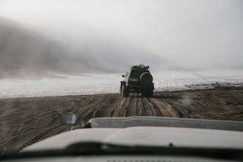 Gratis stockfoto met 4x4, achteraanzicht, auto