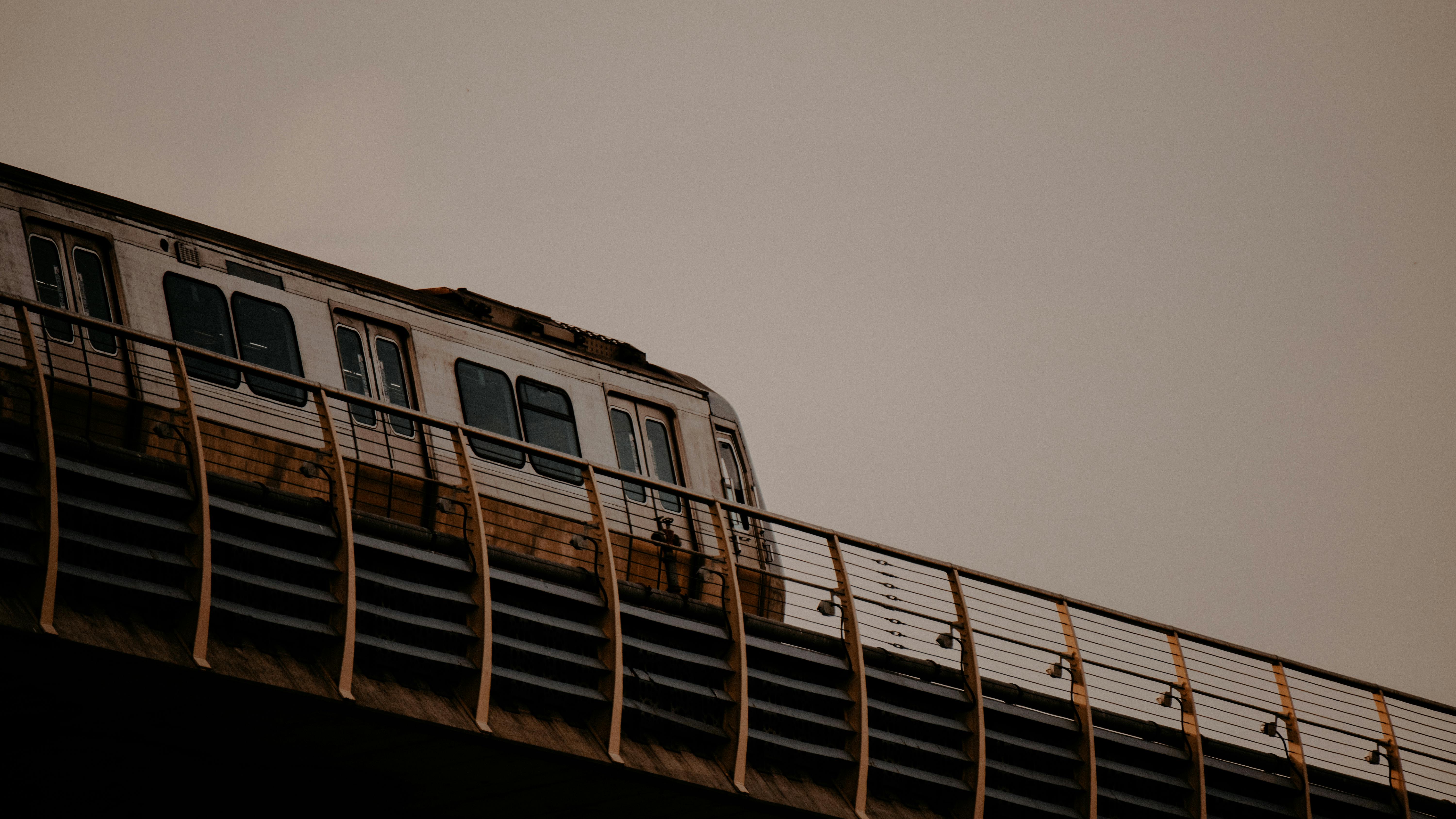 生活：為什麼北捷高運量新車優先開放淡水信義線會影響你的通勤？