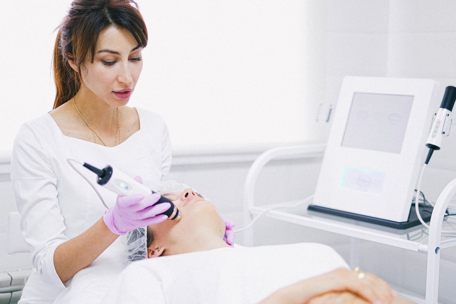 Relaxing spa facial treatment session