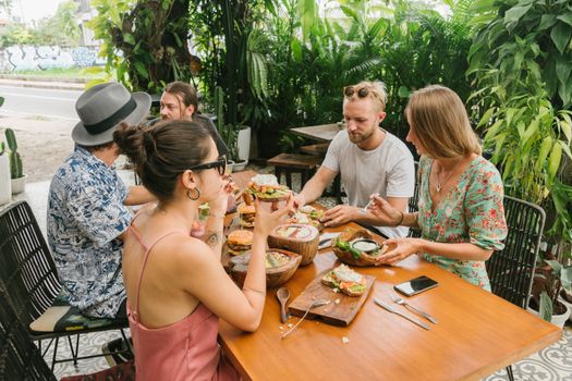 13 Boundary-Pushing Vegan Restaurants Redefining Global Cuisine