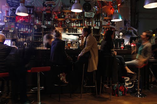 Fotobanka s bezplatnými fotkami na tému alkoholické nápoje, bar, klub