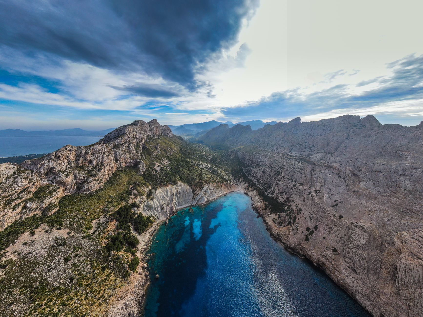 Jak tworzyć i sklejać panoramy z wieloma ujęciami