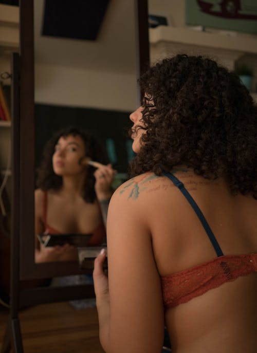 거울, 뒷모습, 모델의 무료 스톡 사진