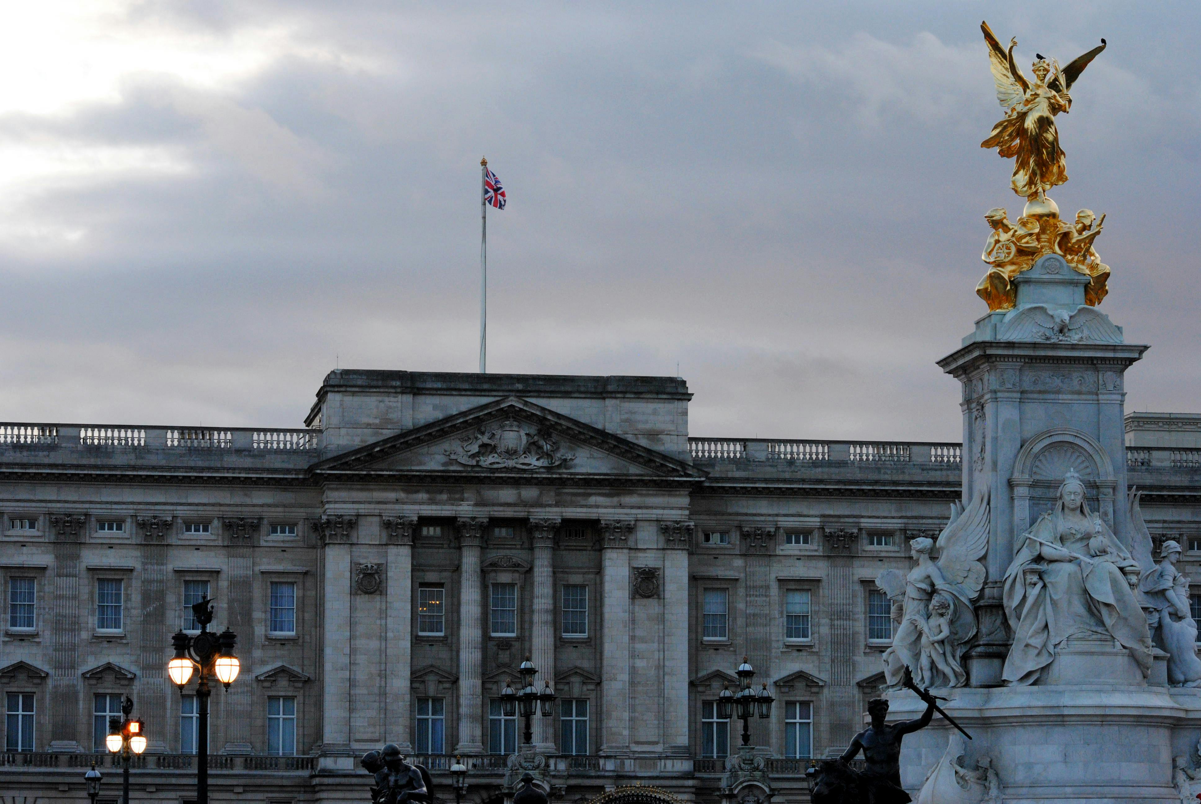 Free stock photo of buckingham palace, england, gold