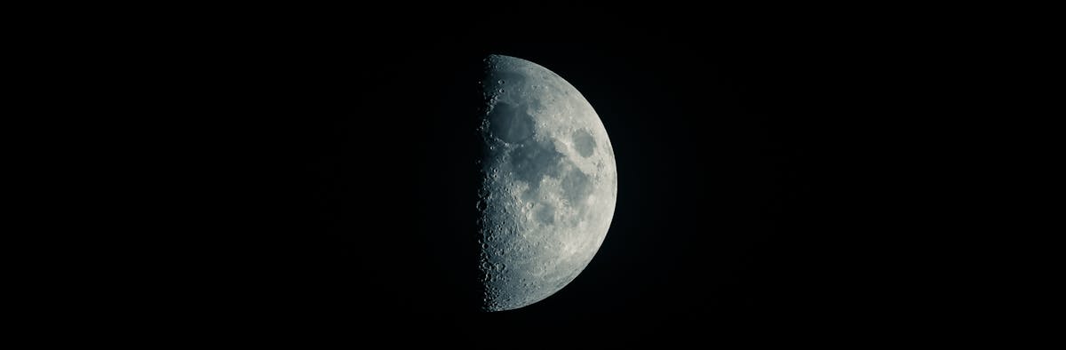 Half Moon · Free Stock Photo