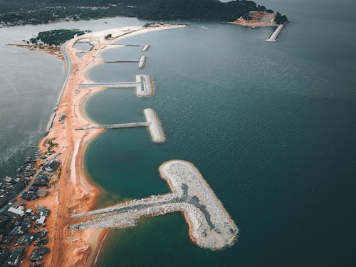 Foto d'estoc gratuïta de aeri, aigua, altura