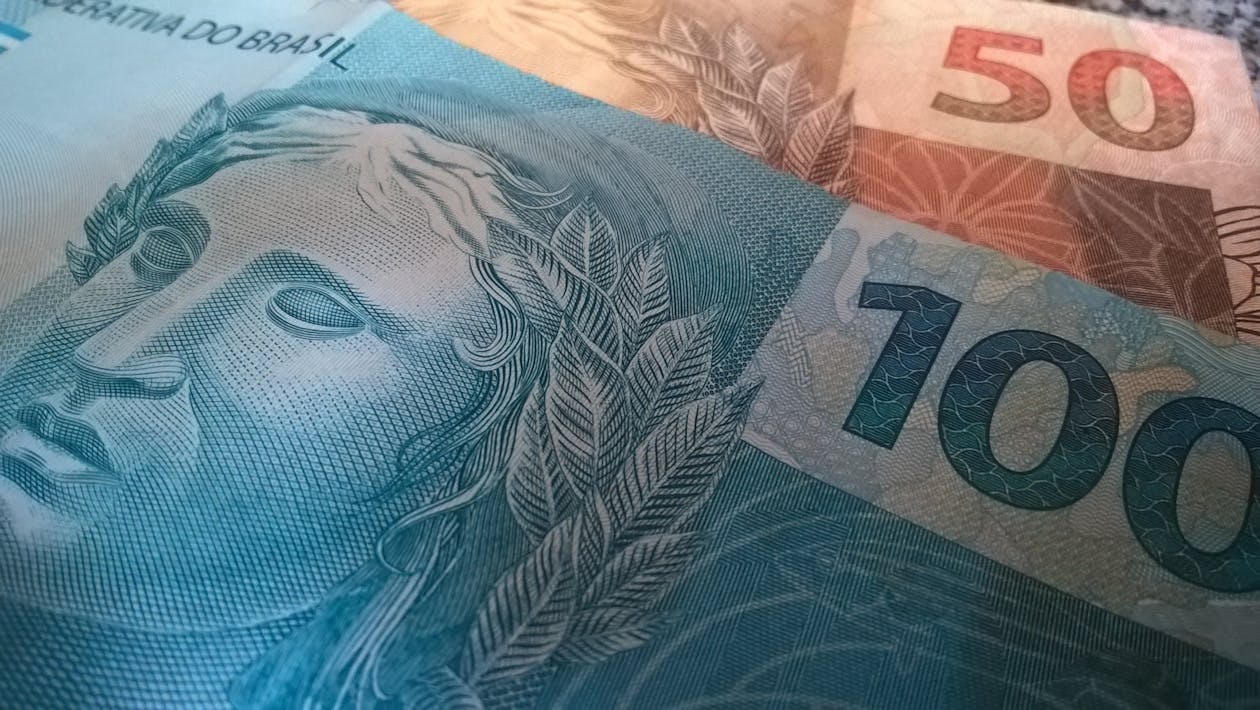 100 and 50 Brazilian Reais Banknotes
