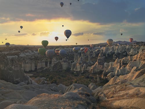 Foto stok gratis balon udara panas, batu, cappadocia