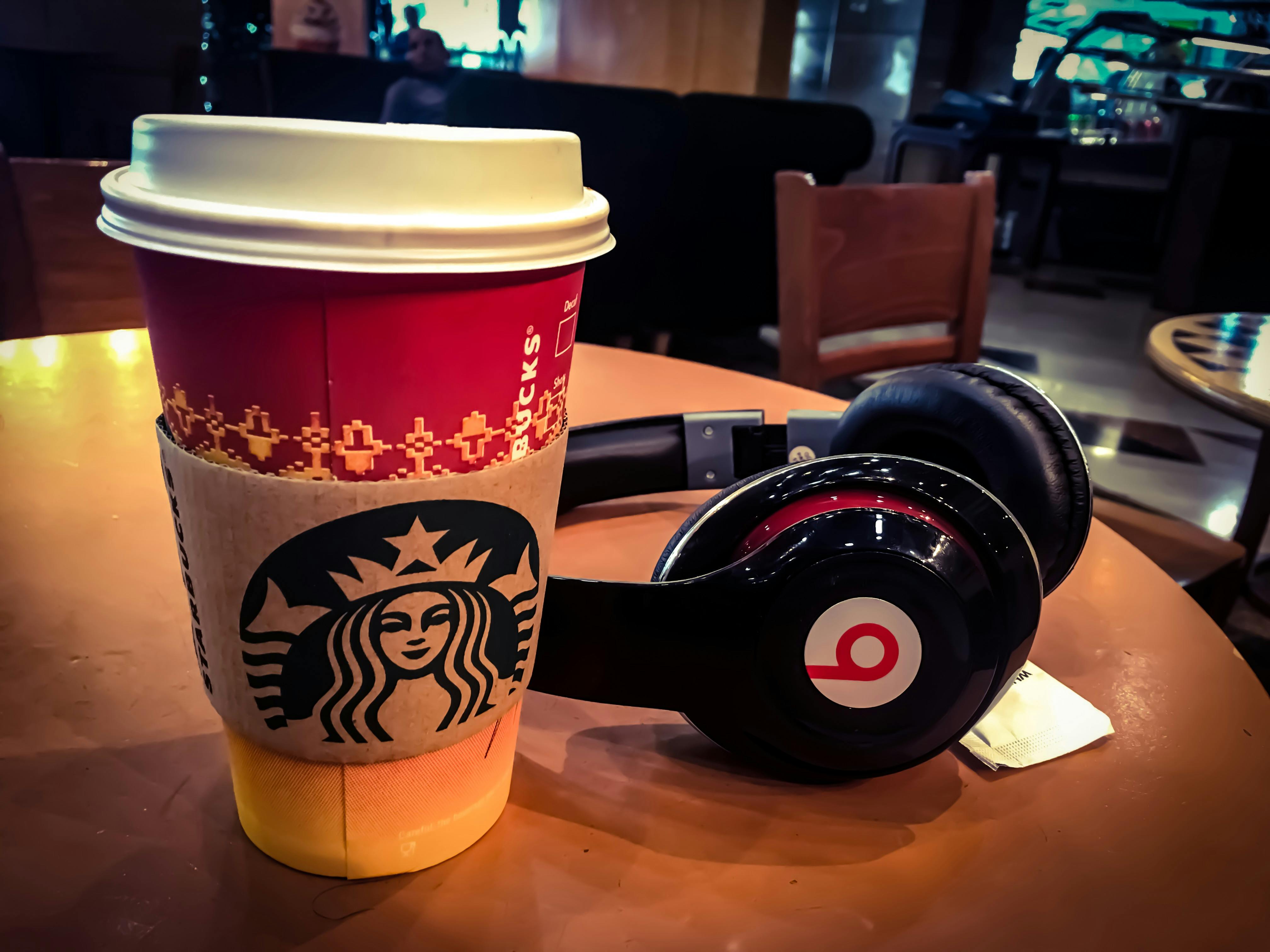 Free stock photo of #coffee #beats #Travel #Airport #waiting #iphone