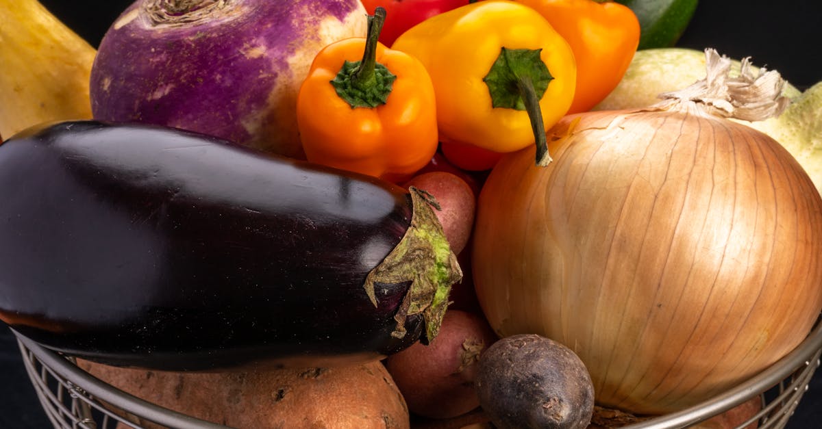 How to freeze uncooked peppers and onions