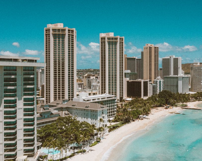 Queen Kapiolani Hotel Waikiki Beach