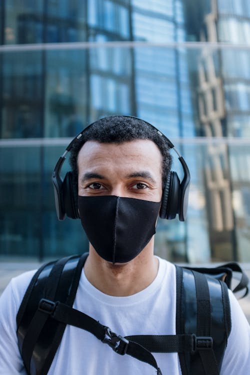 Free Man in Black Face Mask Stock Photo