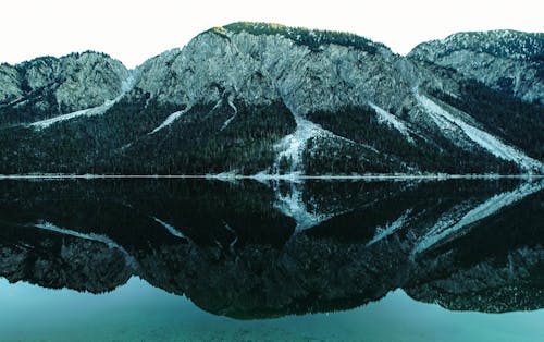 Gratis Immagine gratuita di acque azzurre, inverno, lago di montagna Foto a disposizione