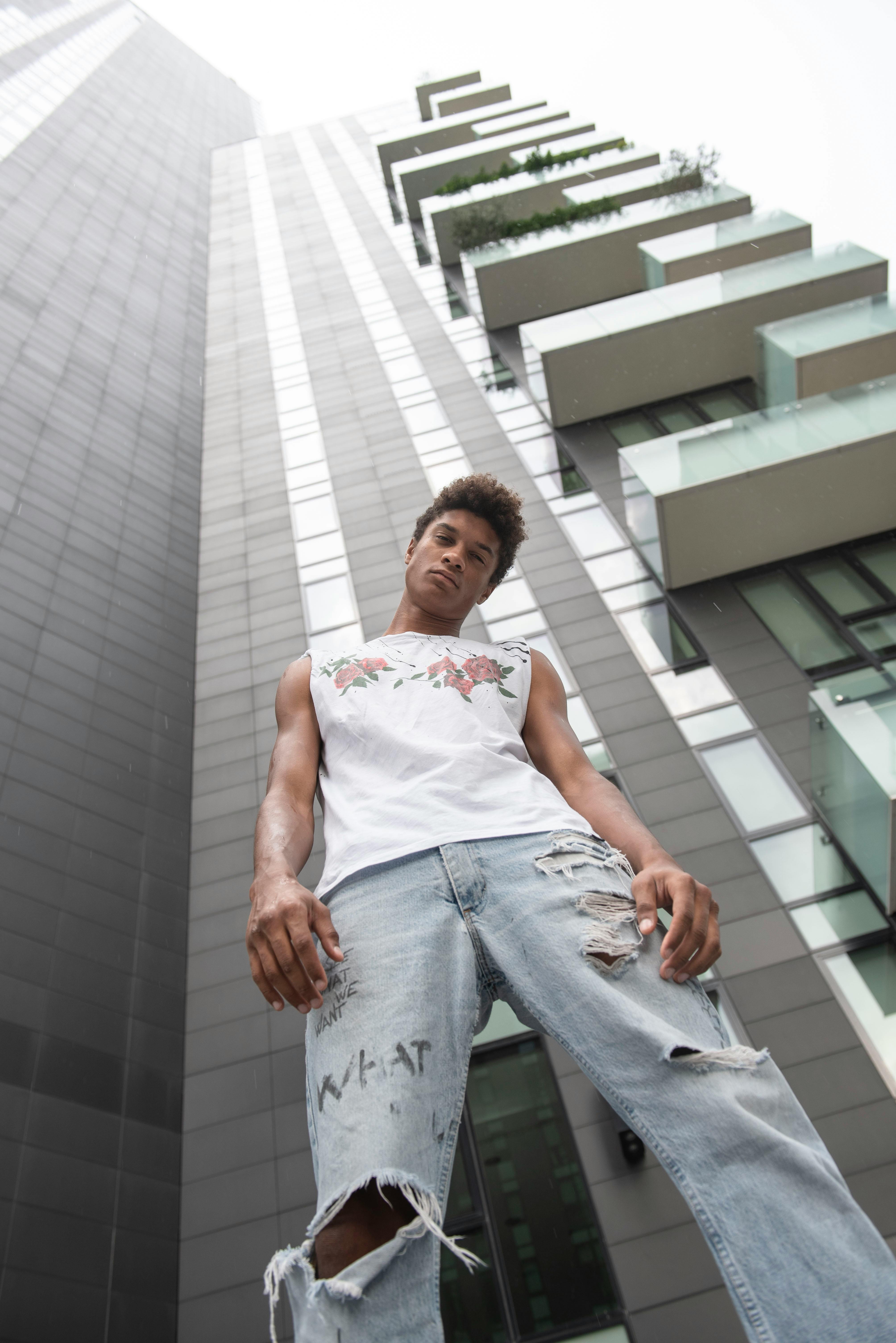 ripped jeans with jordans