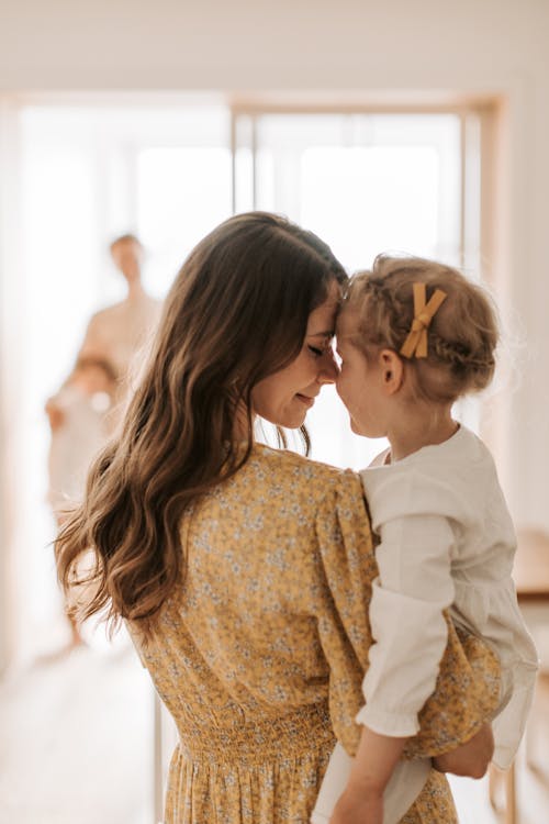 Ücretsiz aile, anne ve kızı, Aşk içeren Ücretsiz stok fotoğraf Stok Fotoğraflar