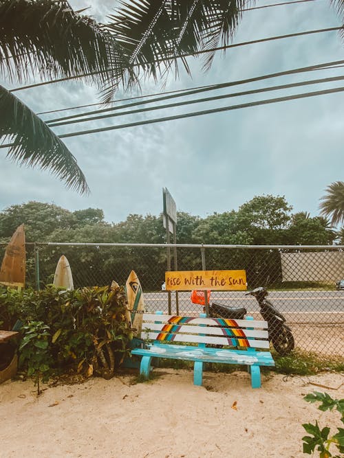Fotobanka s bezplatnými fotkami na tému chalupa, Havaj, lavička