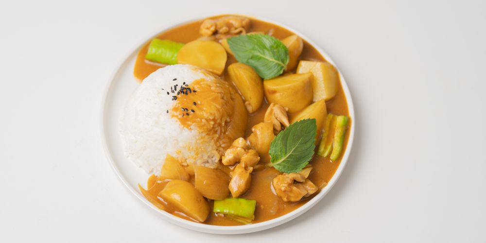 Cà ri là món ăn nổi tiếng của nước nào dưới đây? Vì sao Ấn Độ nổi tiếng với món cà ri?