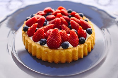 Gratis Cupcake Dengan Topping Strawberry Foto Stok