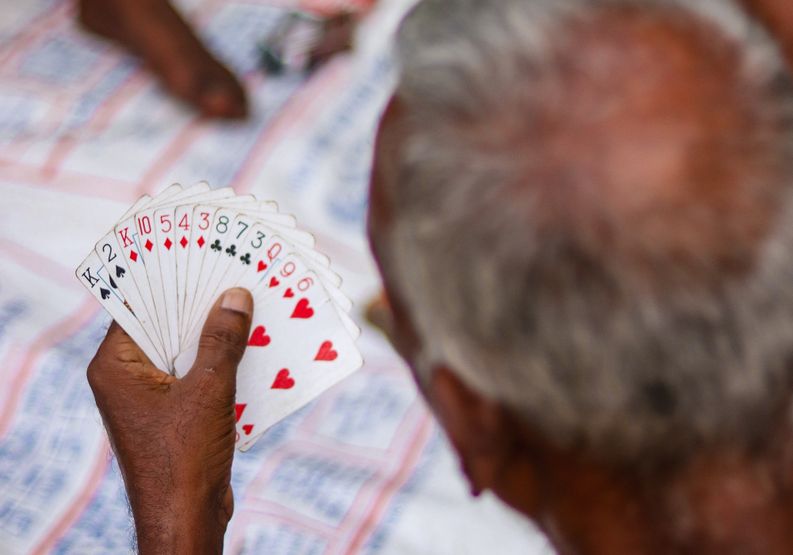 Online Casino: Spielautomaten und Live-Spiele im Überblick