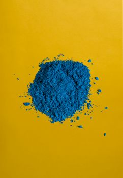 bright yellow pigment powder