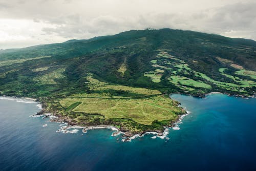 Бесплатное стоковое фото с Аэрофотосъемка, береговая линия, высокий угол обзора