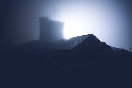 Free Silhouette of Building Stock Photo