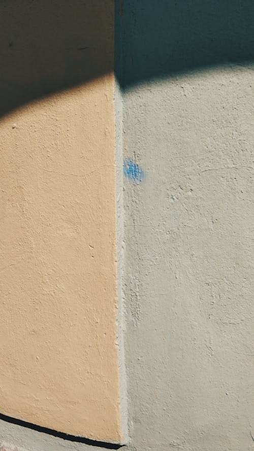 Free Painted Concrete Wall With Two Colors Stock Photo