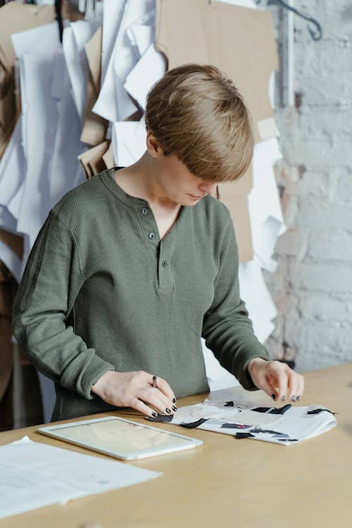 Základová fotografie zdarma na téma ateliér, designér, dílna