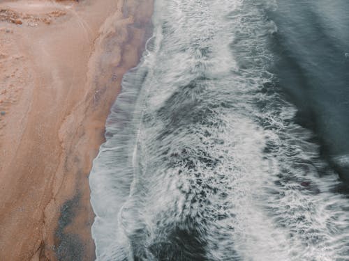 Ocean Waves Crashing on Shore