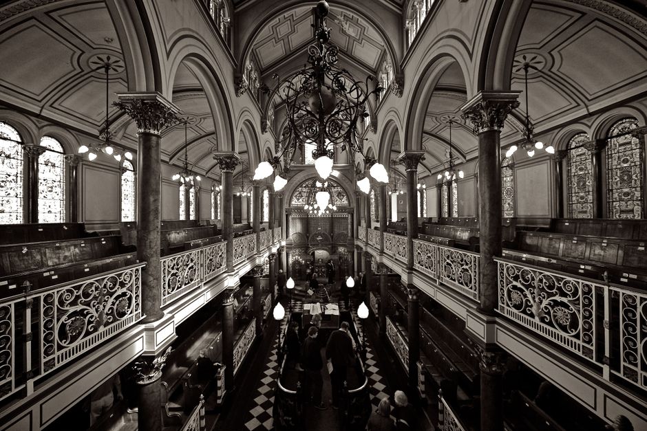 A captivating black and white view of a historic synagogue's intricate architecture in Brighton, UK.