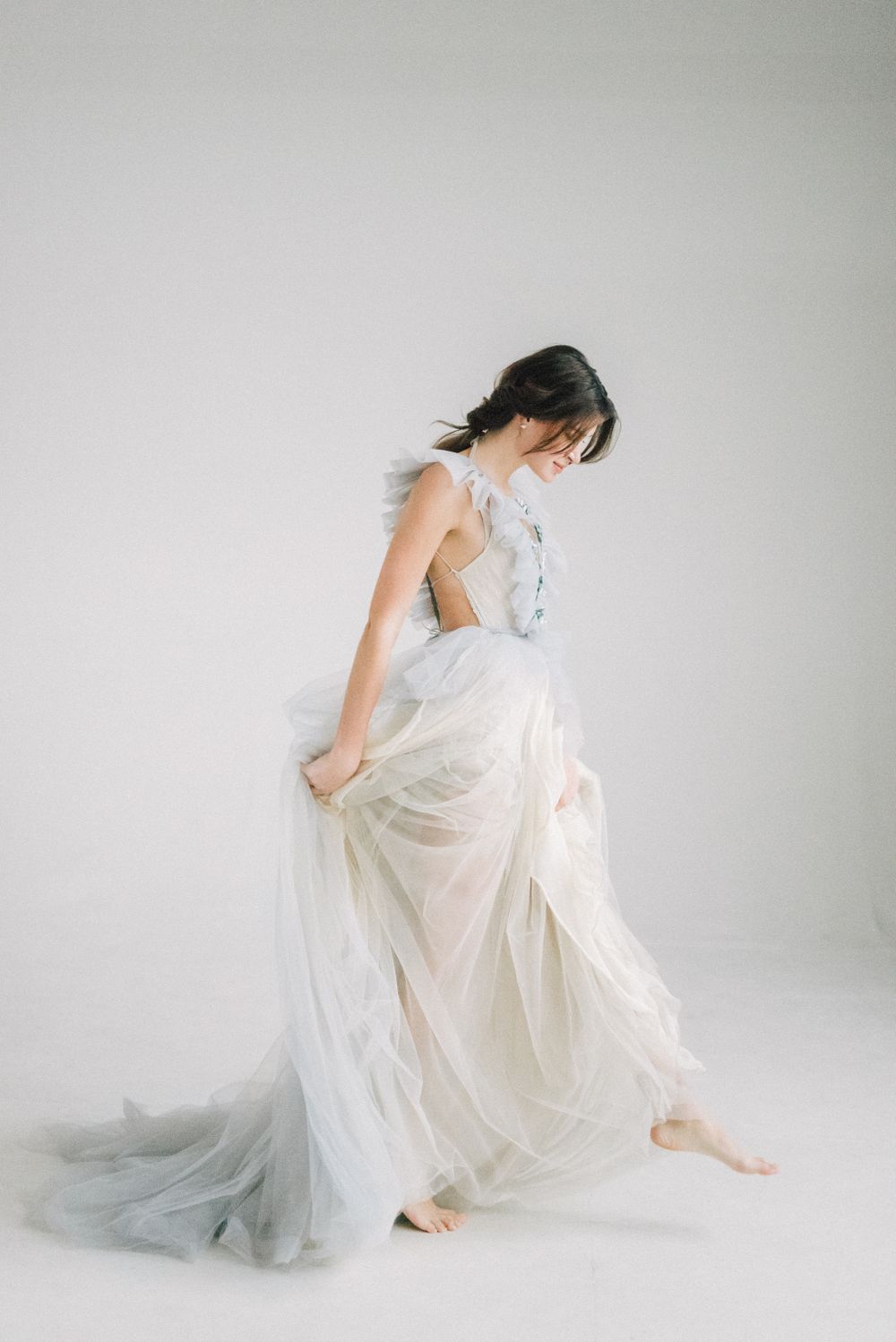 Bride in a flowing couture gown
