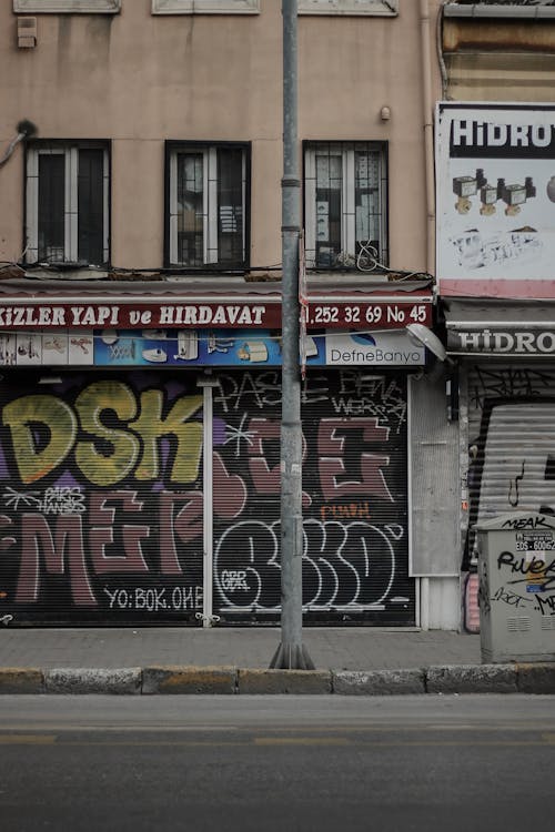 Fotobanka s bezplatnými fotkami na tému graffiti, pouličné umenie, ulica