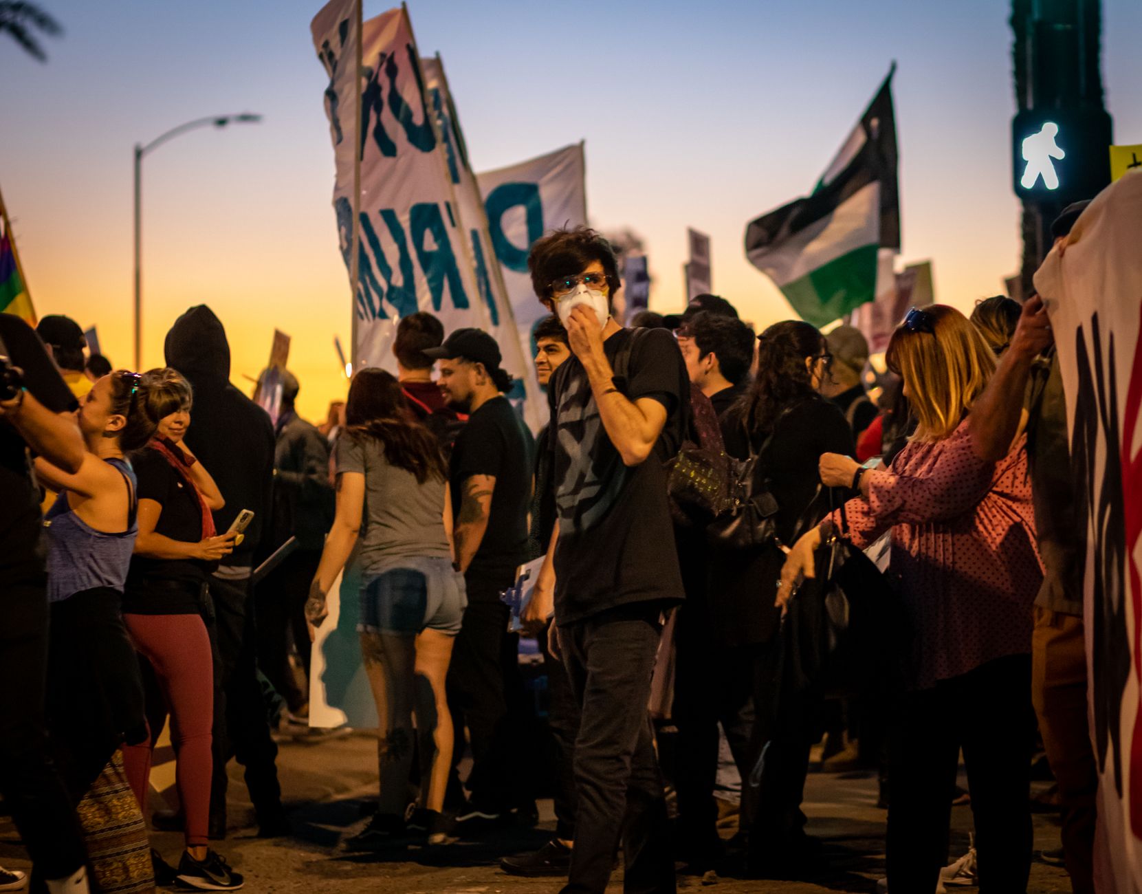 Tel Aviv'de gösteri yapan kalabalık