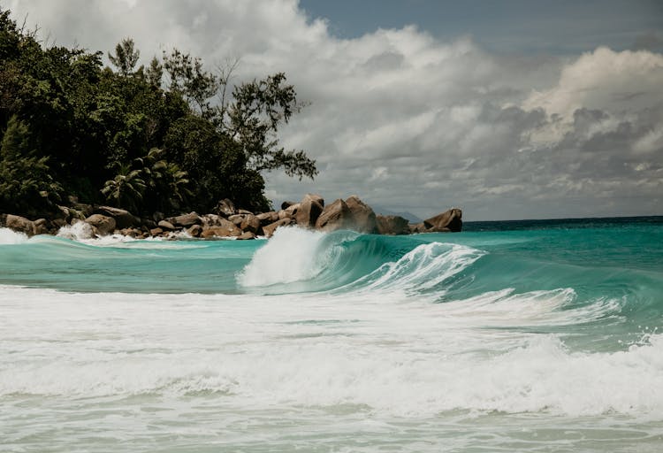 Big Waves On The Ocean