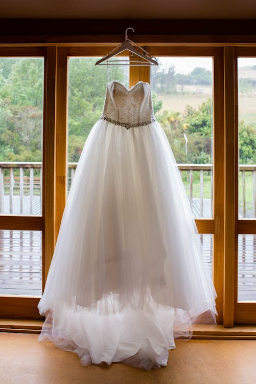 Get That Life: How I Became a Wedding Dress Designer