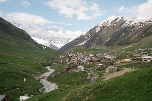 Foto stok gratis alam, desa gunung, gunung berselimut salju