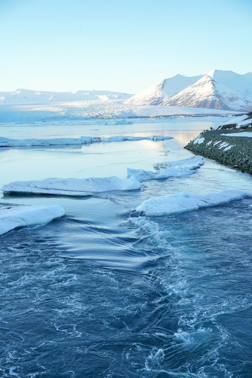 Imagine de stoc gratuită din apă curgătoare, congelat, fotografiere verticală