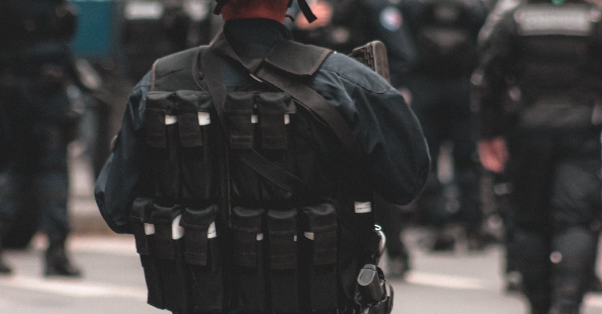 How much does an armed police officer earn UK