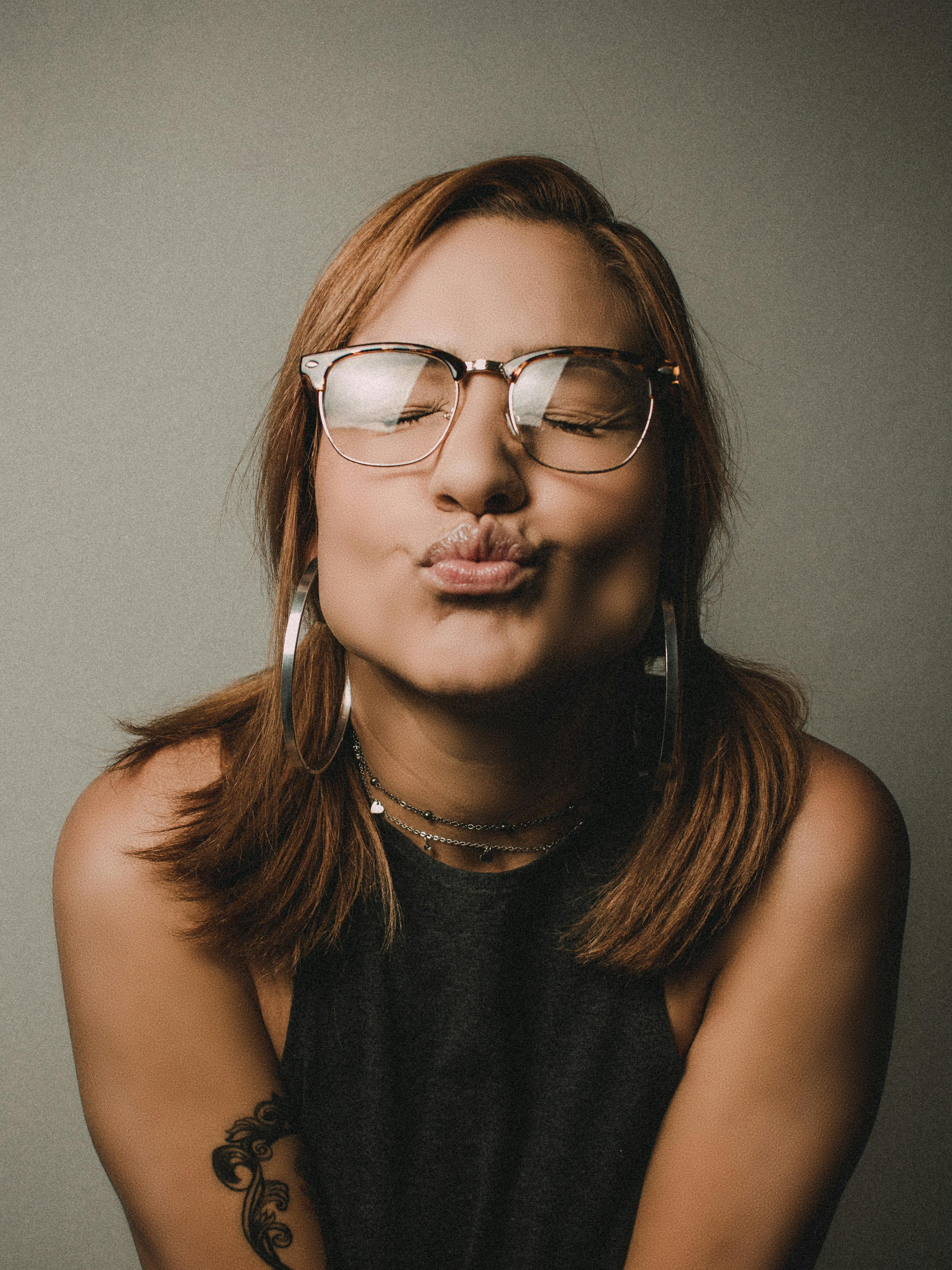 What makes an older woman attractive?