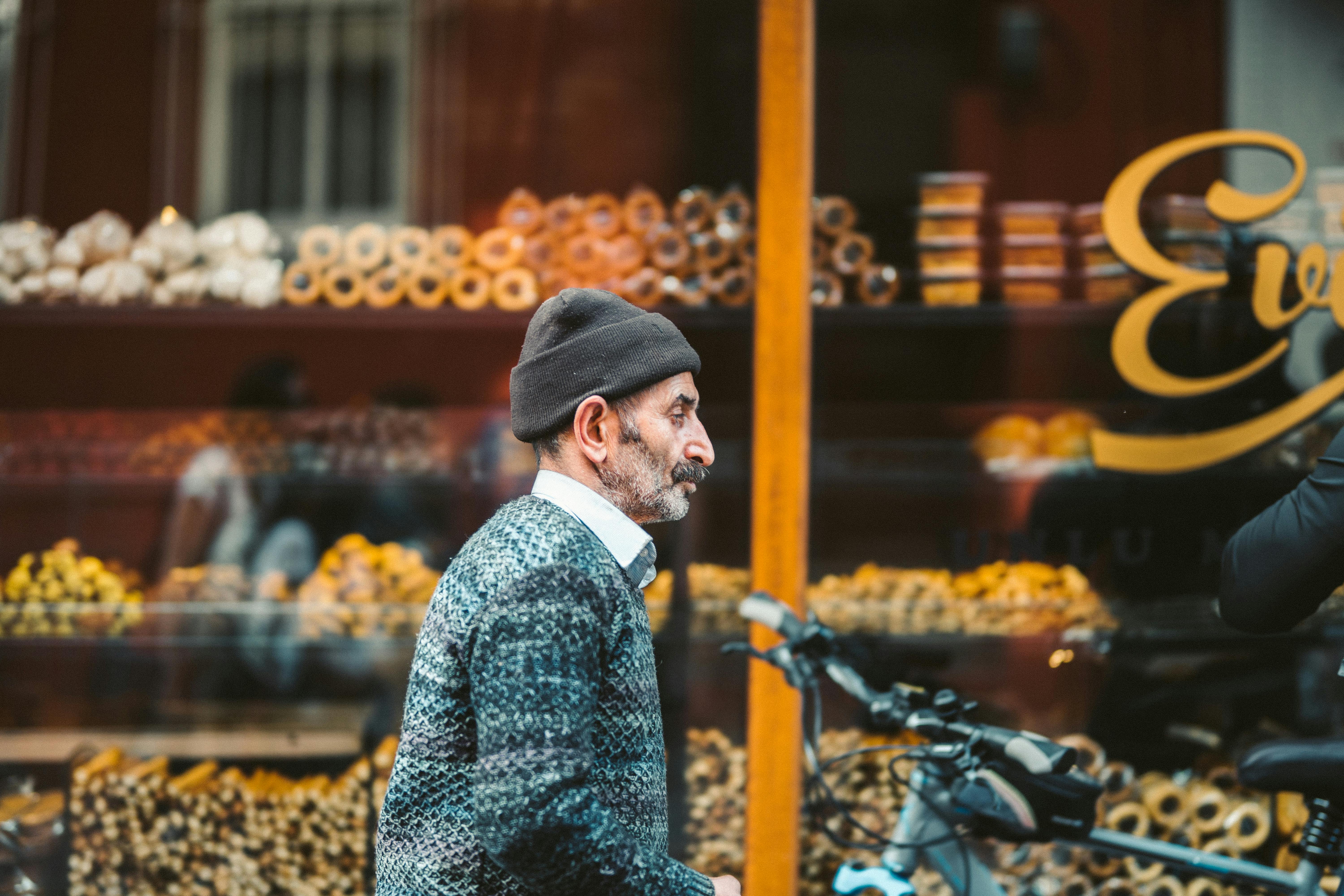 Local Insights: What Bristol Retailers Are Looking for in Candidates Right Now