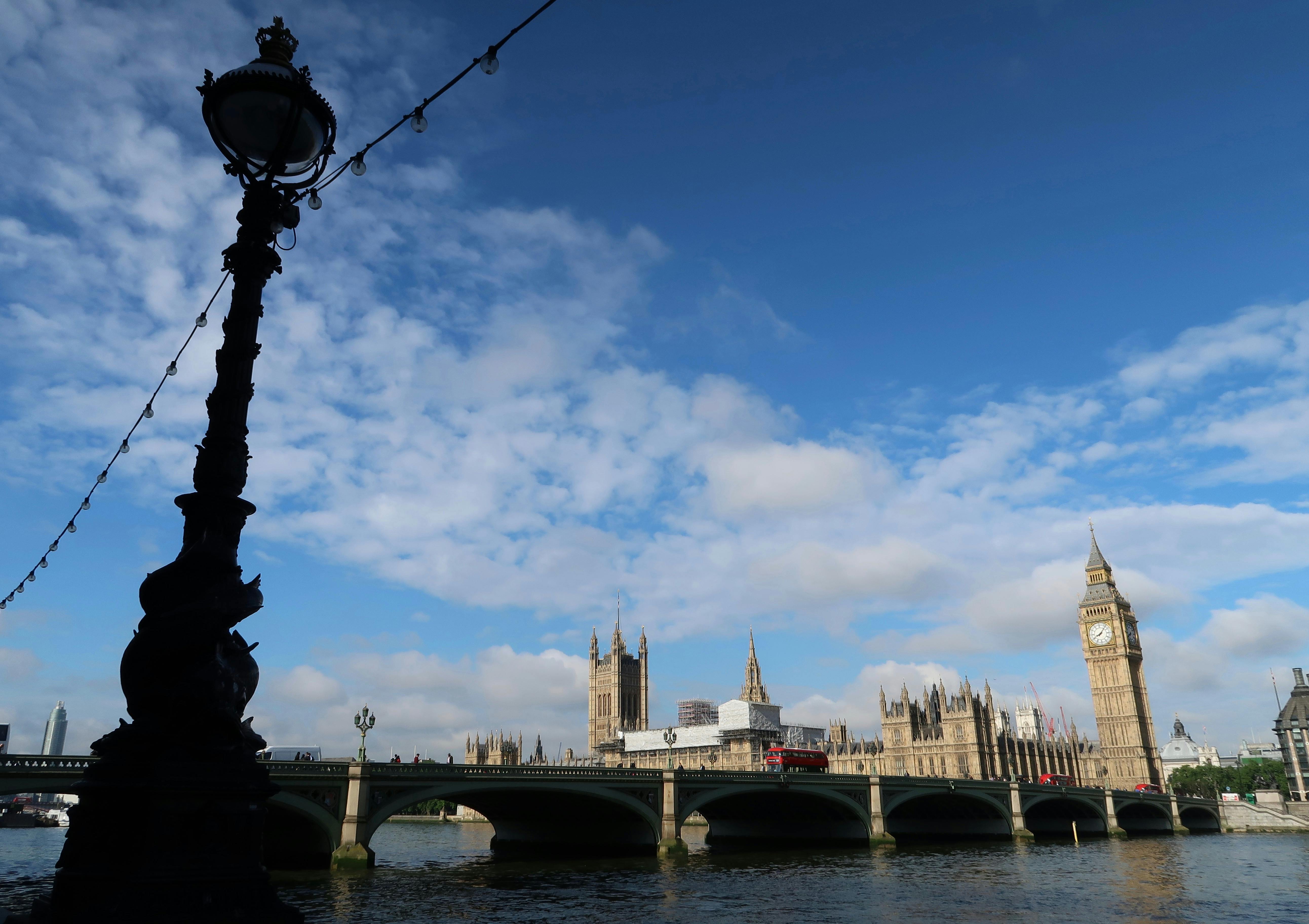 Foto Gratuita Di Big Ben Fiume Tamigi Il Tamigi