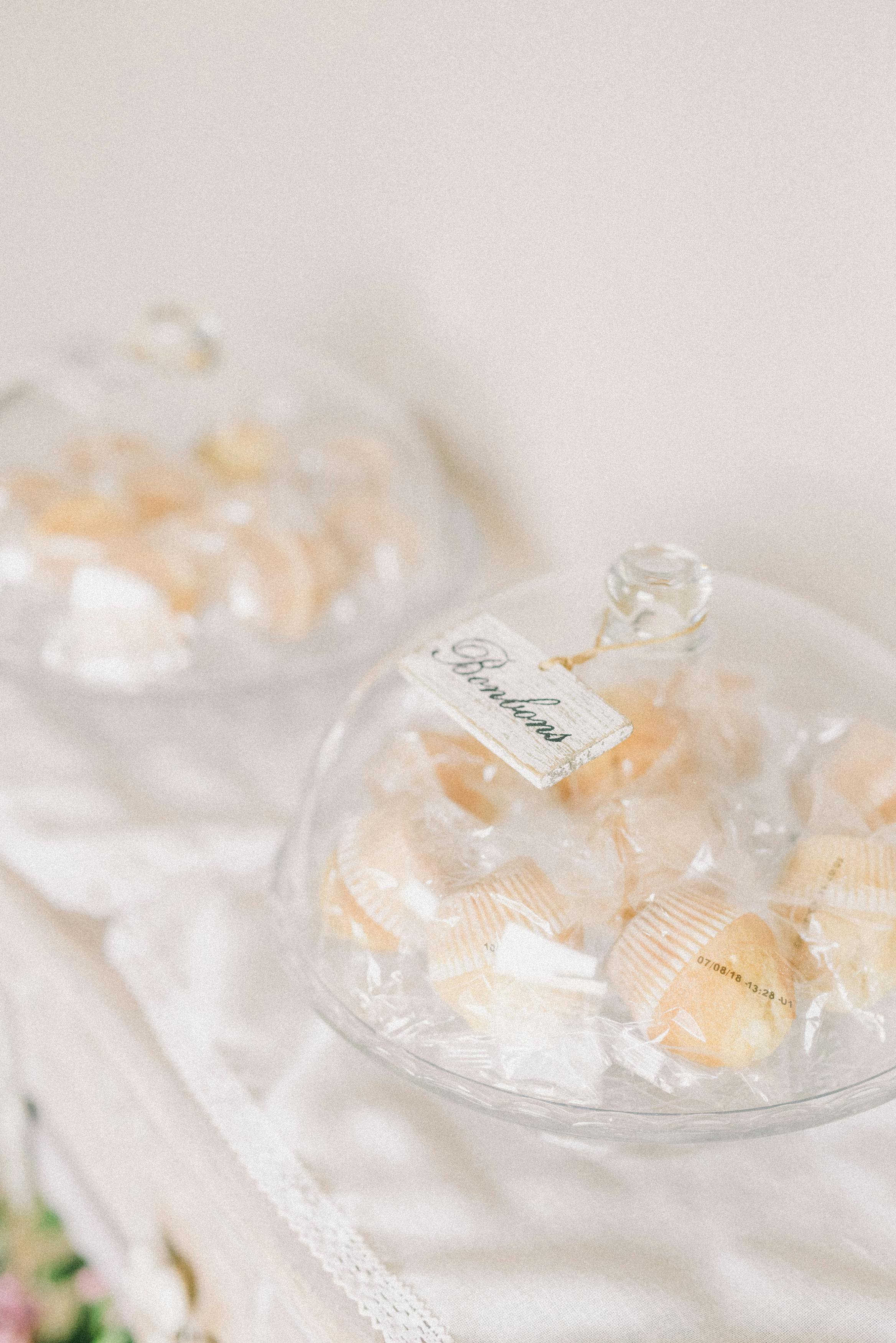 Pastries in Clear Glass Containers · Free Stock Photo