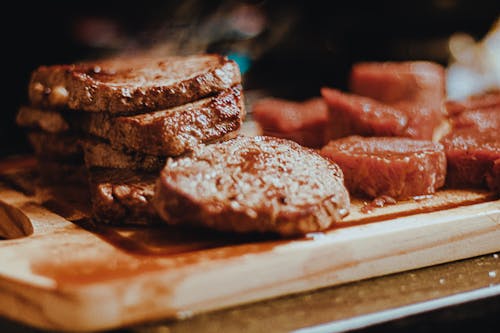 Ilmainen kuvapankkikuva tunnisteilla bem preparado, carne, chefe