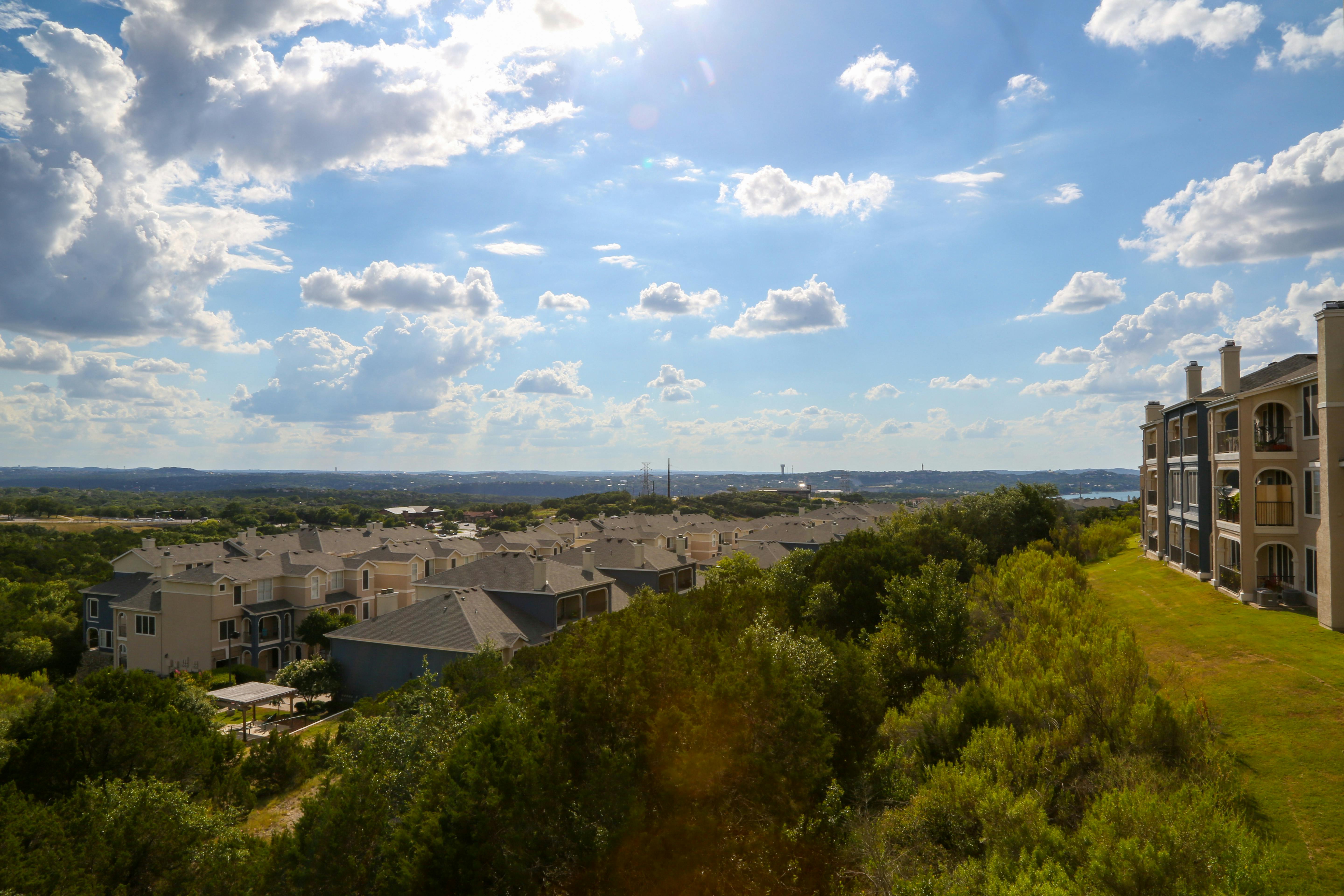 Is Property Management Worth It? DFW Company Weighs Fees vs Tenant Risks — Photo by Talal Hakim on Pexels