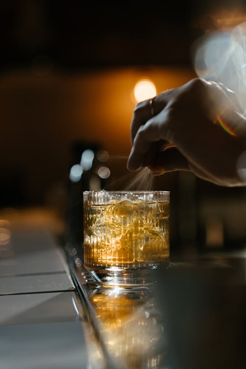 Kostnadsfri bild av alkohol, bar, bardisk