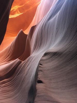 Sculpted sandstone slot canyon, photo by Ekaterina Belinskaya on Pexels